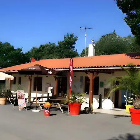 Mobil-home 6 Pers Proche Puy Dufou *